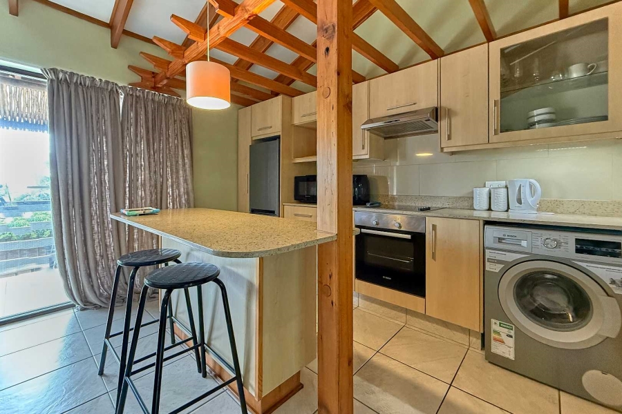 5 Bedroom Property for Sale in Flamingo Vlei Western Cape